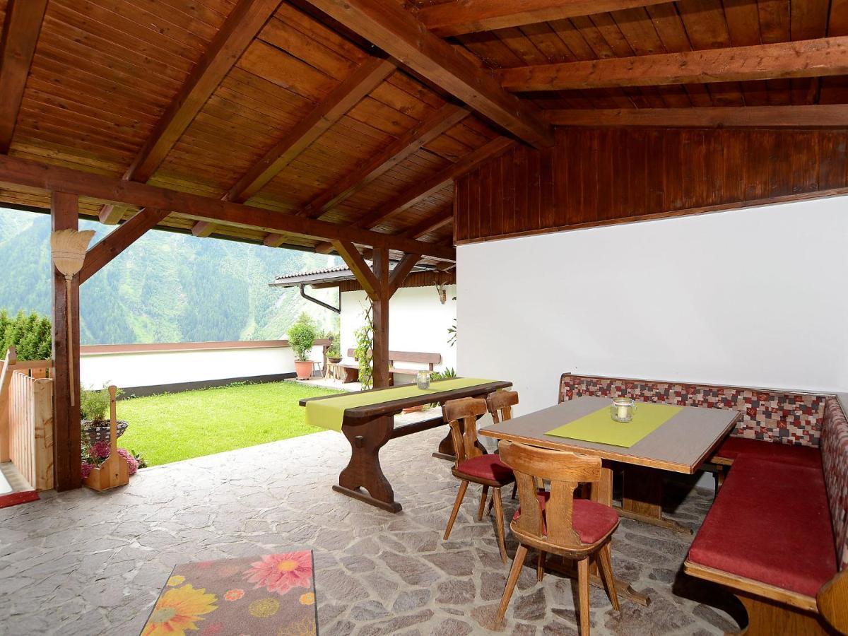 Holiday Home Berghof Reich By Interhome Längenfeld Eksteriør billede
