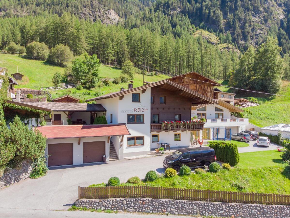 Holiday Home Berghof Reich By Interhome Längenfeld Eksteriør billede